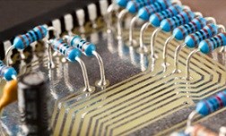 貼片機的材料使用和儲存有哪些要點和注意事項？